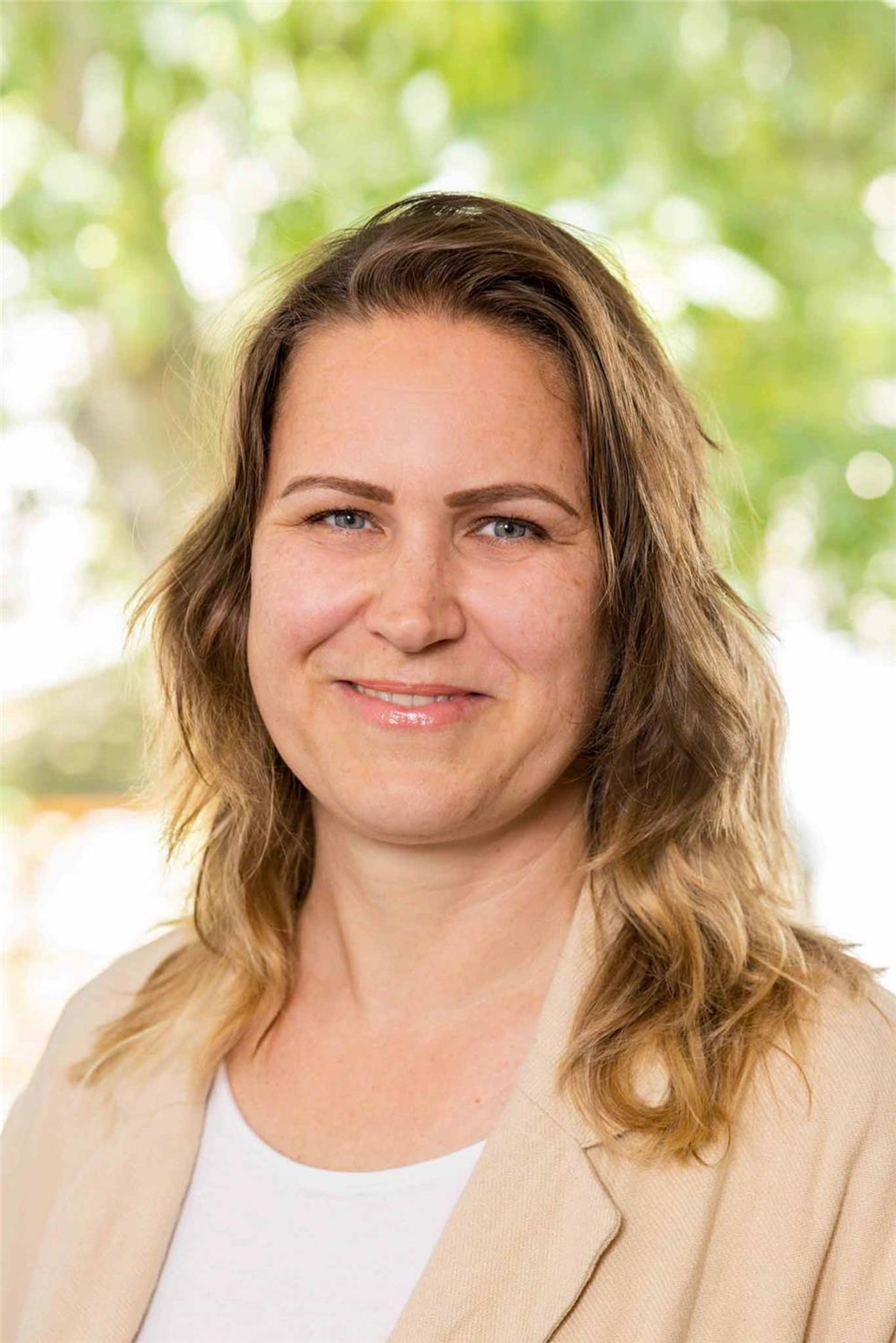 Angela Toboll